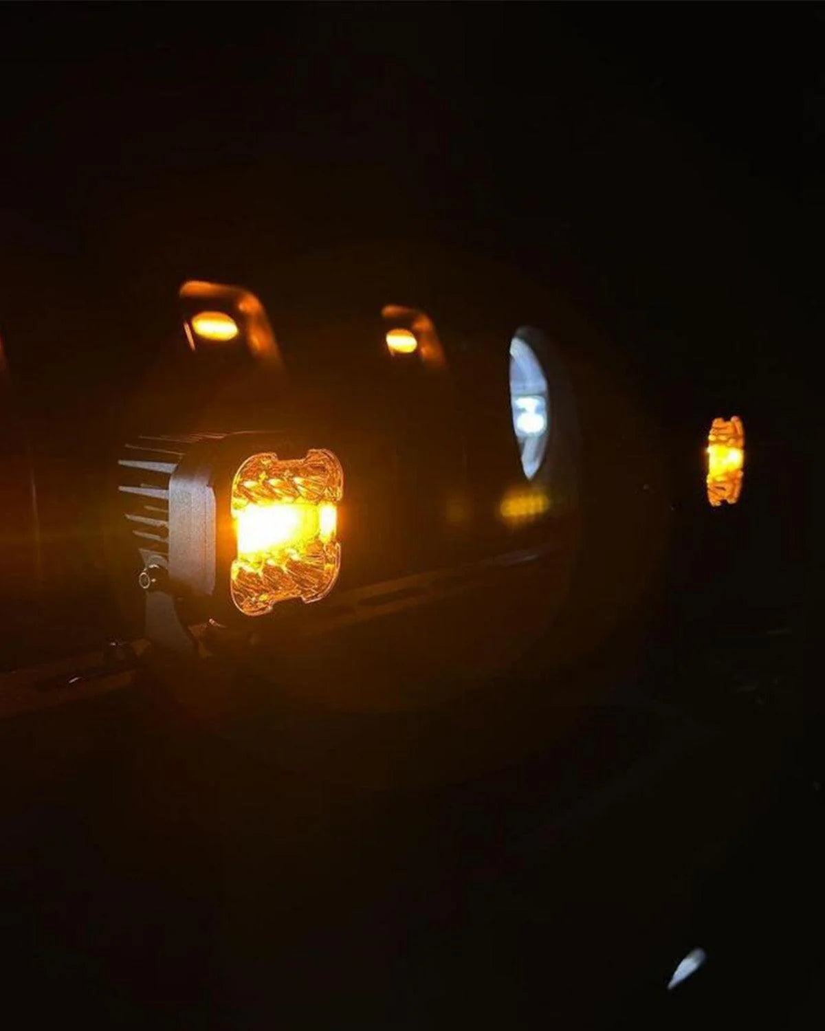 Par de Luces LED Blancas XP-Ultra de 3 pulgadas con Ambar 96W 6 modos Auxbeam