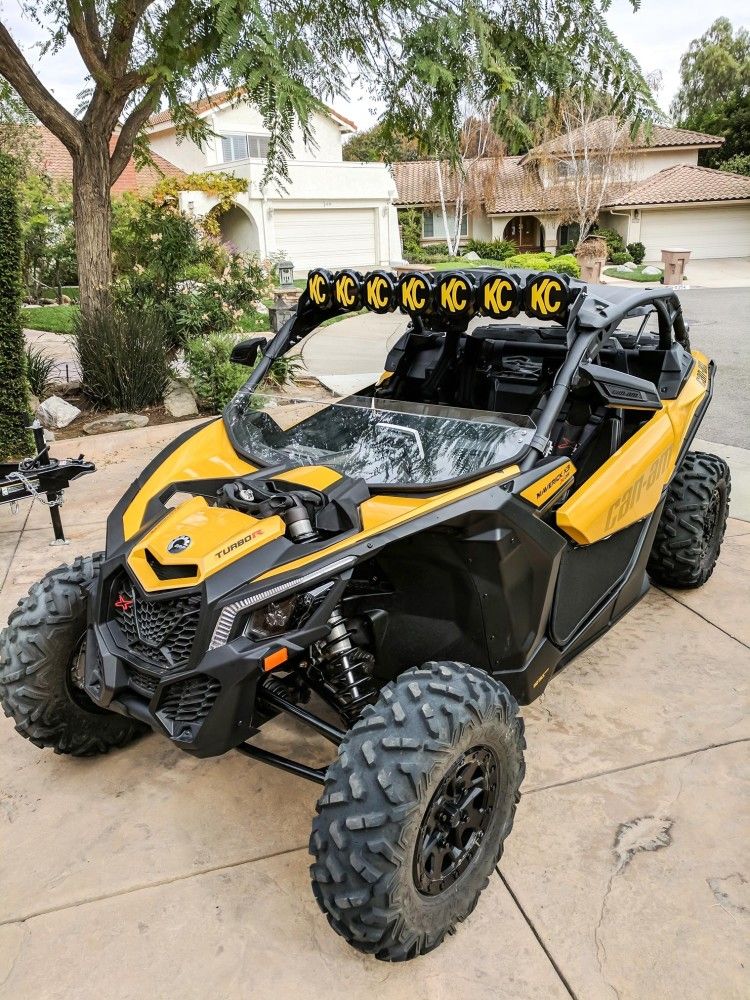 Barra LED Pro6 de 45" 7 Luces para CAN-AM MAVERICK X3 KC HILITES