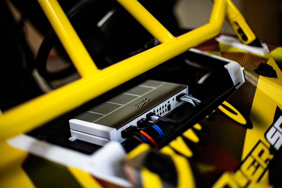 Amplificador Marino Micro de 5 Canales 1000w STINGER